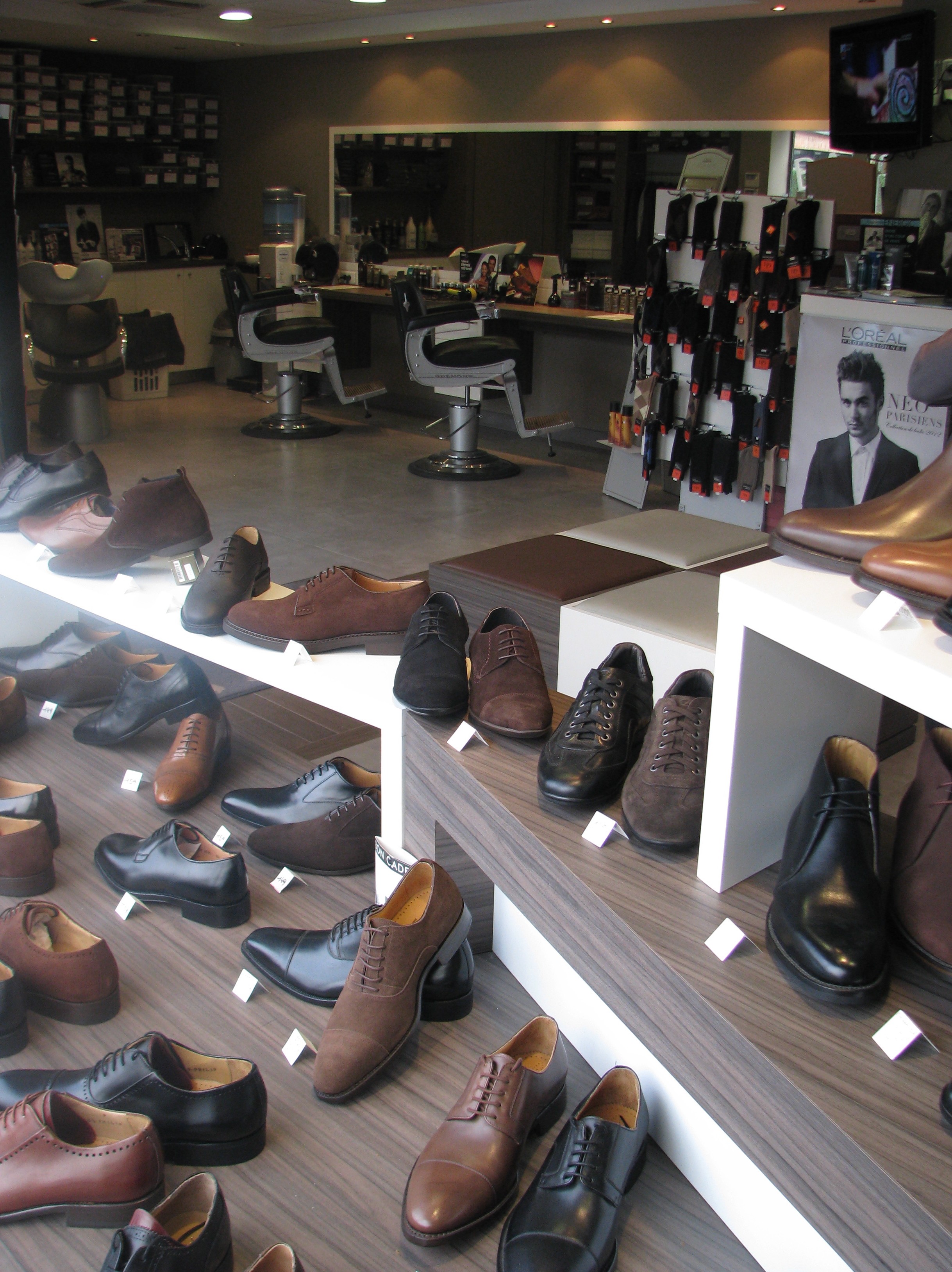 magasin chaussures extremites